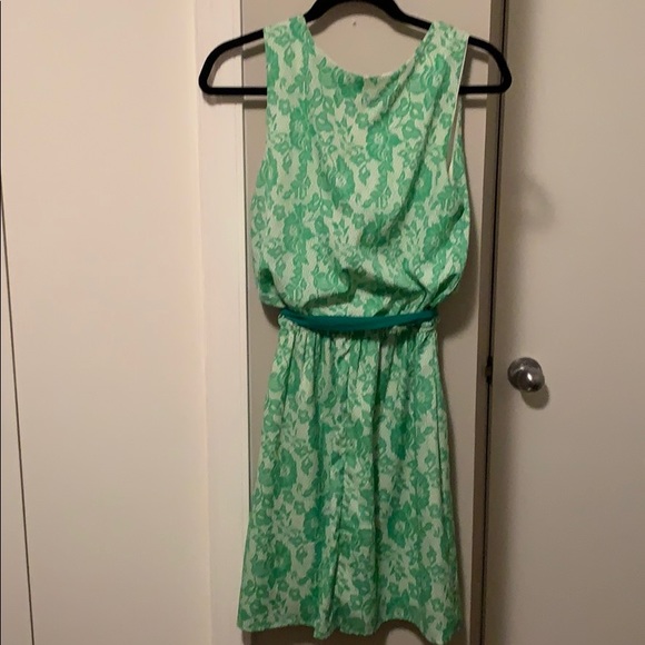 Green Peaches and Cream dress - Picture 3 of 5